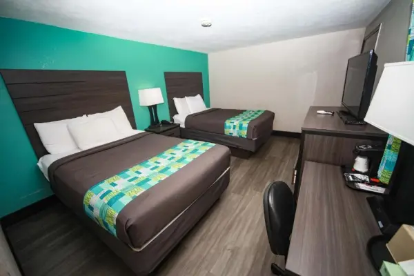 Relax Inn Bradford 6