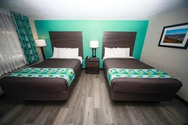 Relax Inn Bradford 8